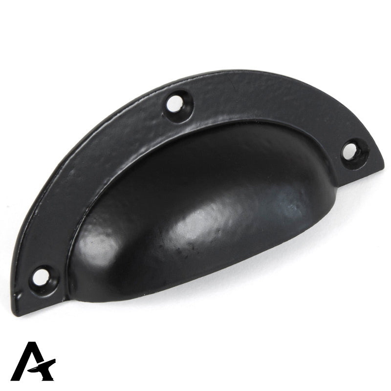 DRAWER PULL PLAIN 81HC 93x40x21 BLK