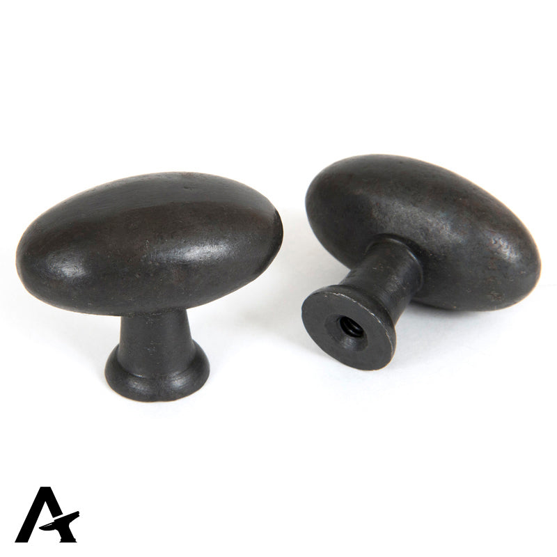 BLACKSMITH OVAL CABINET KNOB 38x29x33x18 BWX