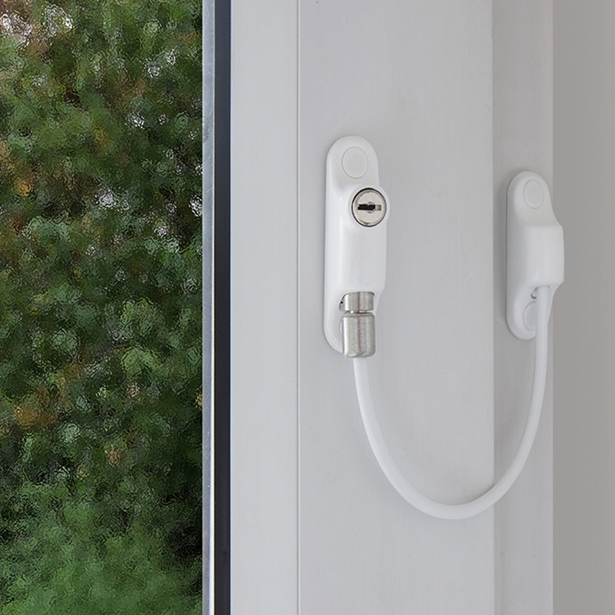 JEDO CABLE WINDOW RESTRICTOR 38x10 WHI