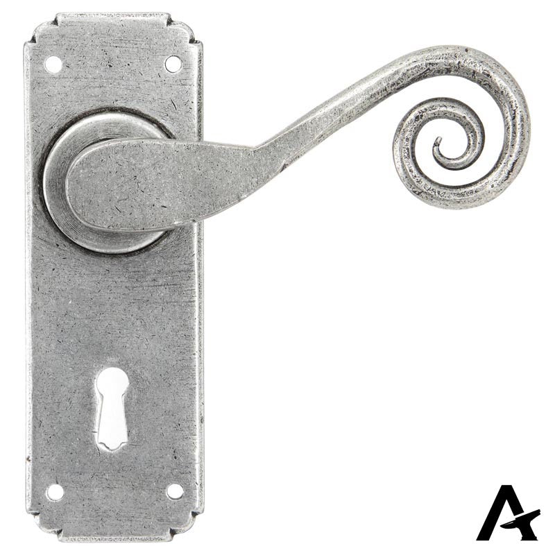 MONKEYTAIL LEVER HANDLE LOCK 126x152x57 PEW