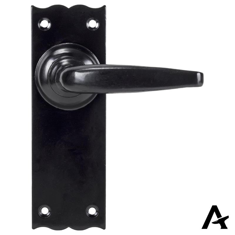 CLASSIC LEVER HANDLE LATCH 105x152x50 BKO