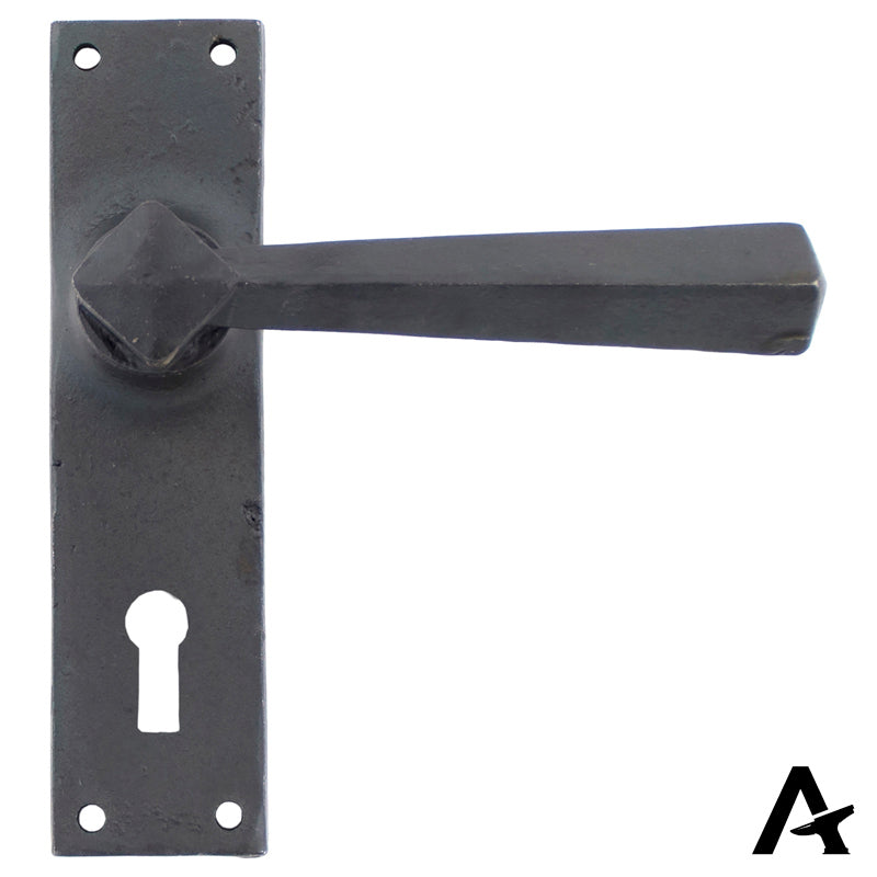 STRAIGHT LEVER HANDLE LOCK 124x148x50 BWX
