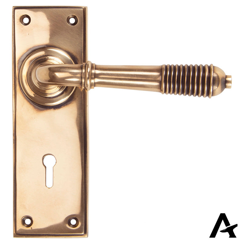 REEDED LEVER HANDLE LOCK 123x152x70 PBZ