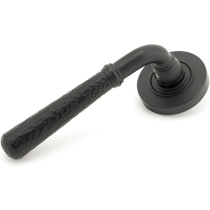HAMMERED NEWBURY LEVER HANDLE+ROSE SPRUNG PLAIN 53x126x64 MBK - 45651 by MARCHES (ANVIL) ARCHITECTURAL HARDWARE