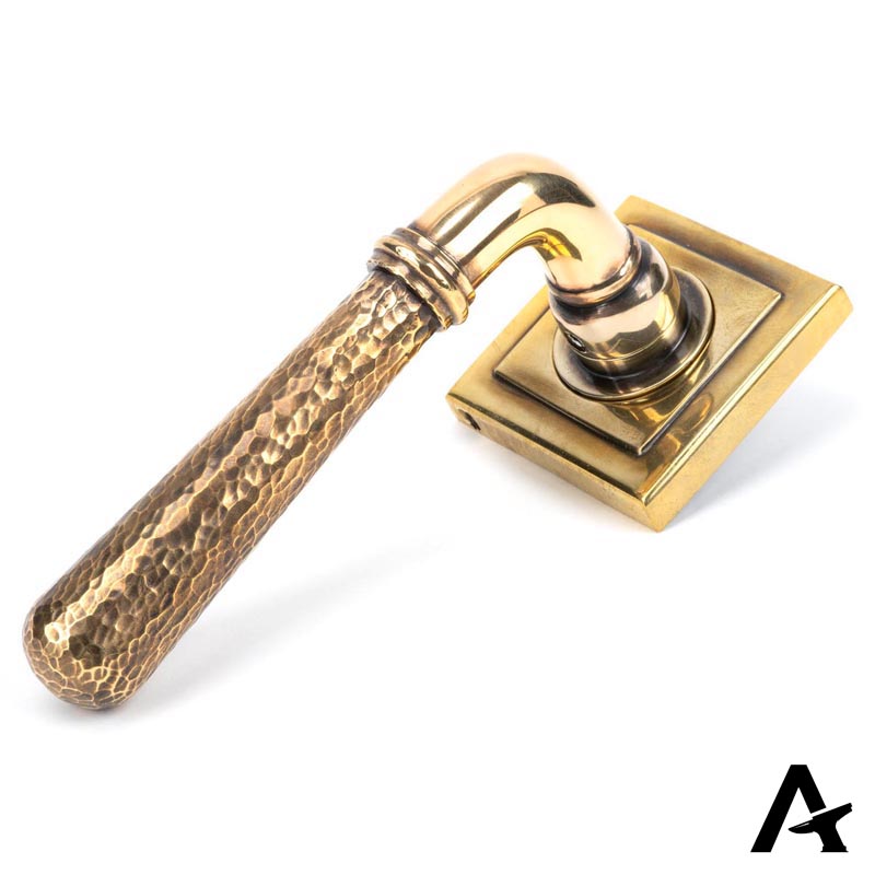 HAMMERED NEWBURY LEVER HANDLE+ROSE UNSPRUNG SQUARE 126x53x64 AGBR - 50040 by MARCHES (ANVIL) ARCHITECTURAL HARDWARE