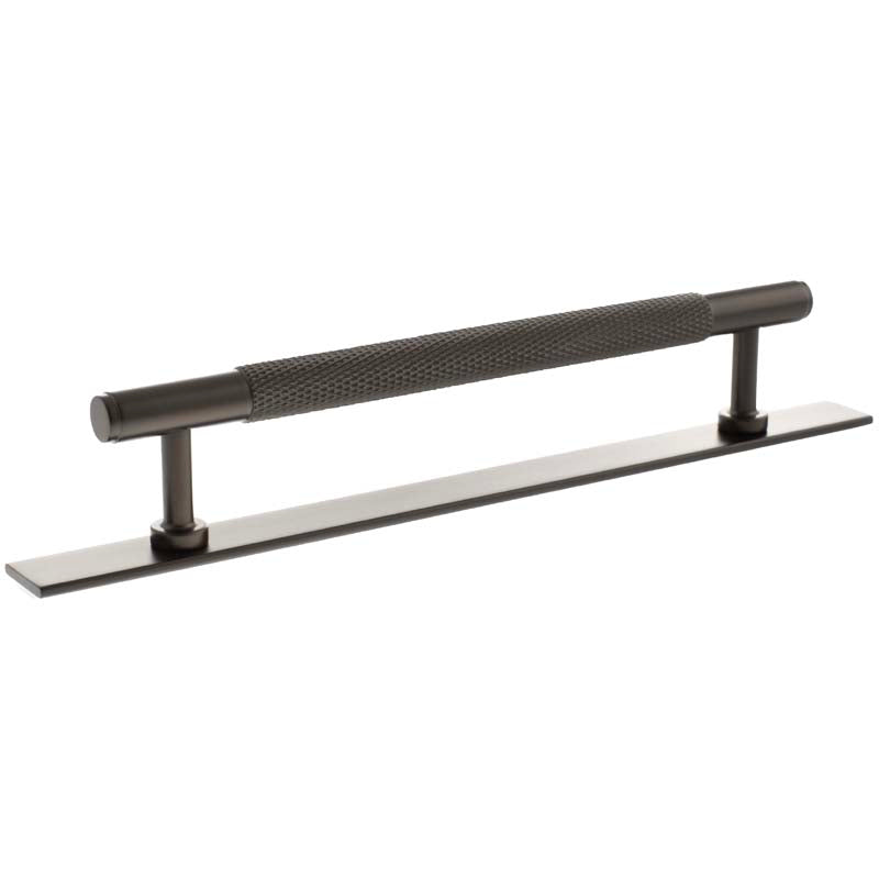 MILLHOUSE EIFFEL KNURLED CABINET T-BAR PULL+BACKPLATE 160HC BRS/DBZ