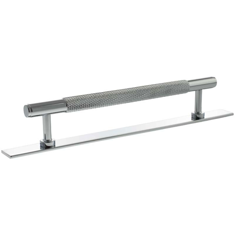 MILLHOUSE EIFFEL KNURLED CABINET T-BAR PULL+BACKPLATE 160HC BRS/PCP