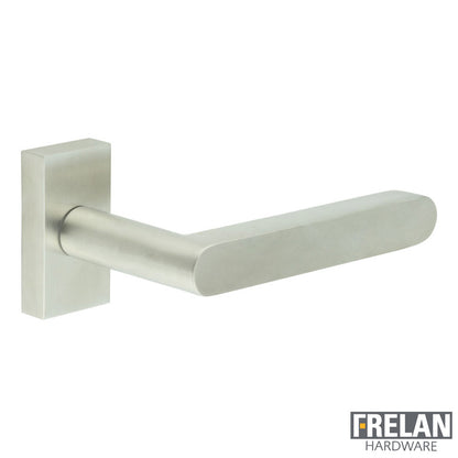 DOOR HANDLE RECTANGULAR ROSE MULTI POINT 140x25x75 SSS