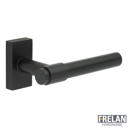 DOOR HANDLE RECTANGULAR ROSE MULTI POINT 143x20x69 BLK