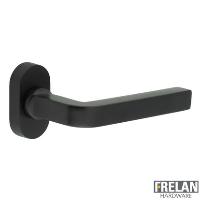 DOOR HANDLE OVAL ROSE MULTI POINT 138x18x66 BLK