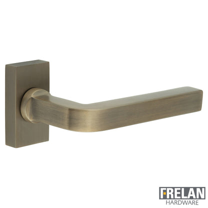 DOOR HANDLE RECTANGULAR ROSE MULTI POINT 138x18x66 ABR