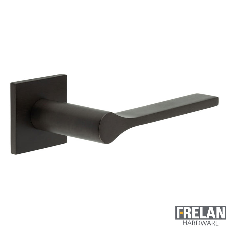 DOOR HANDLE SQUARE ROSE UNSPRUNG 140x23x70 DBZ