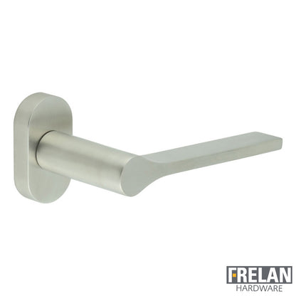 DOOR HANDLE OVAL ROSE MULTI POINT 140x23x70 SSS