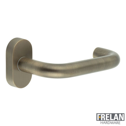DOOR HANDLE OVAL ROSE MULTI POINT 149x19x67 ABR