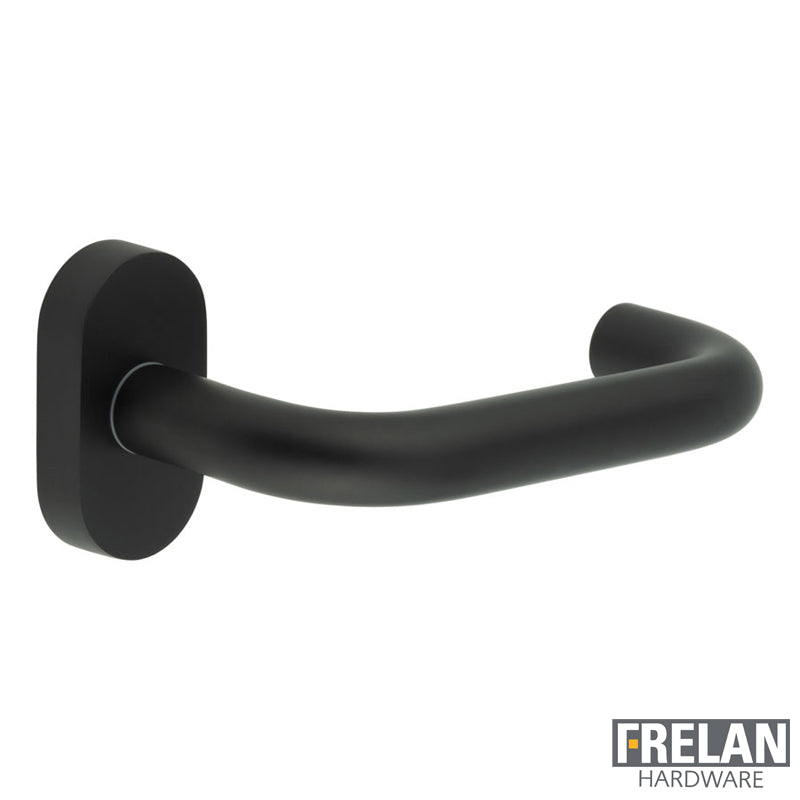 DOOR HANDLE OVAL ROSE MULTI POINT 149x19x67 BLK
