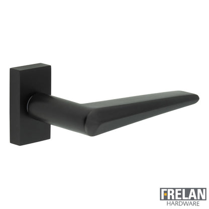 DOOR HANDLE RECTANGULAR ROSE MULTI POINT 140x25x72 BLK