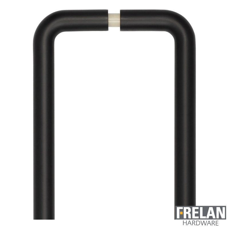 CRES D SHAPED PULL HANDLE 425HC D20x444x67 B2B BLK