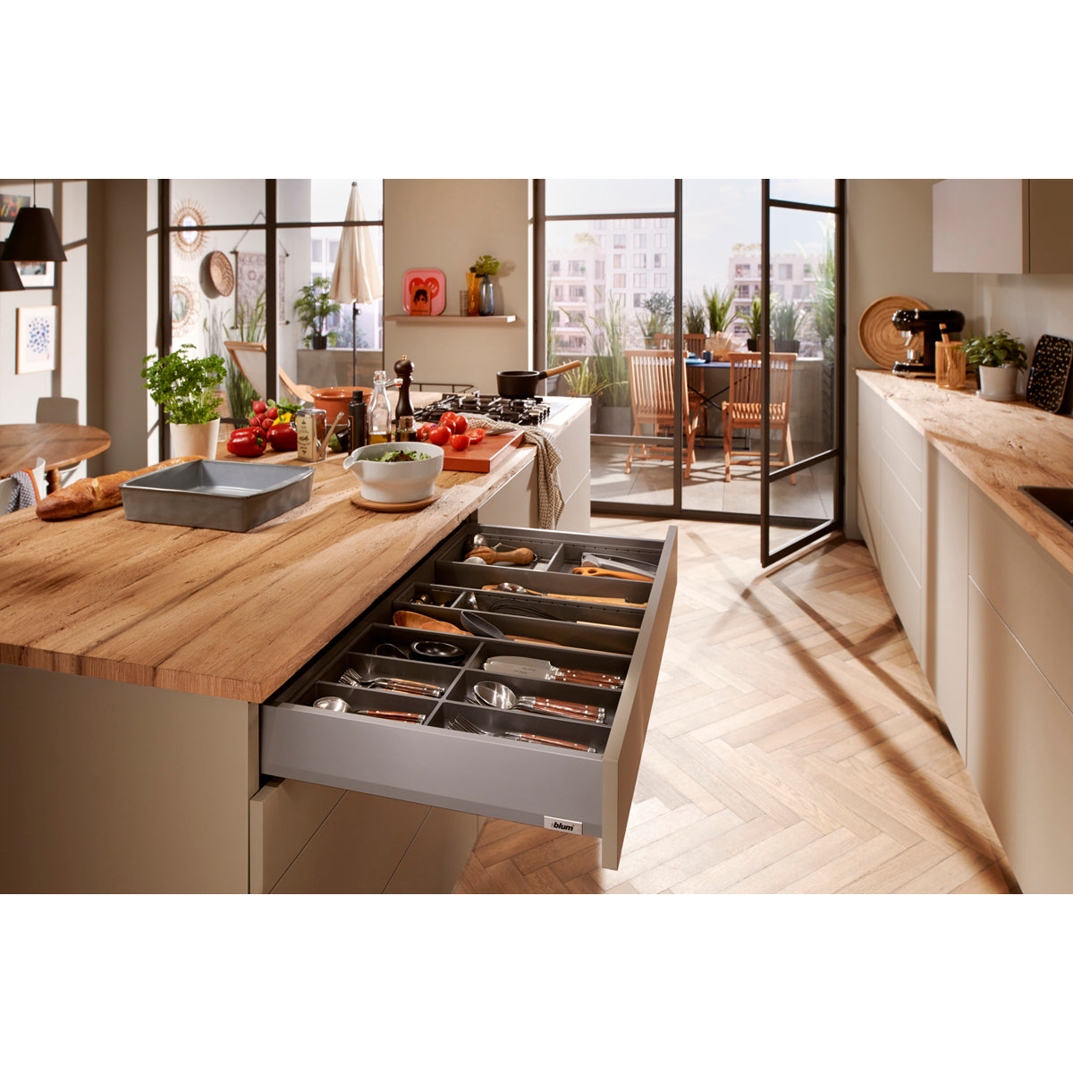 BLUM MERIVOBOX CUTLERY INSERT 450x0300 GGR