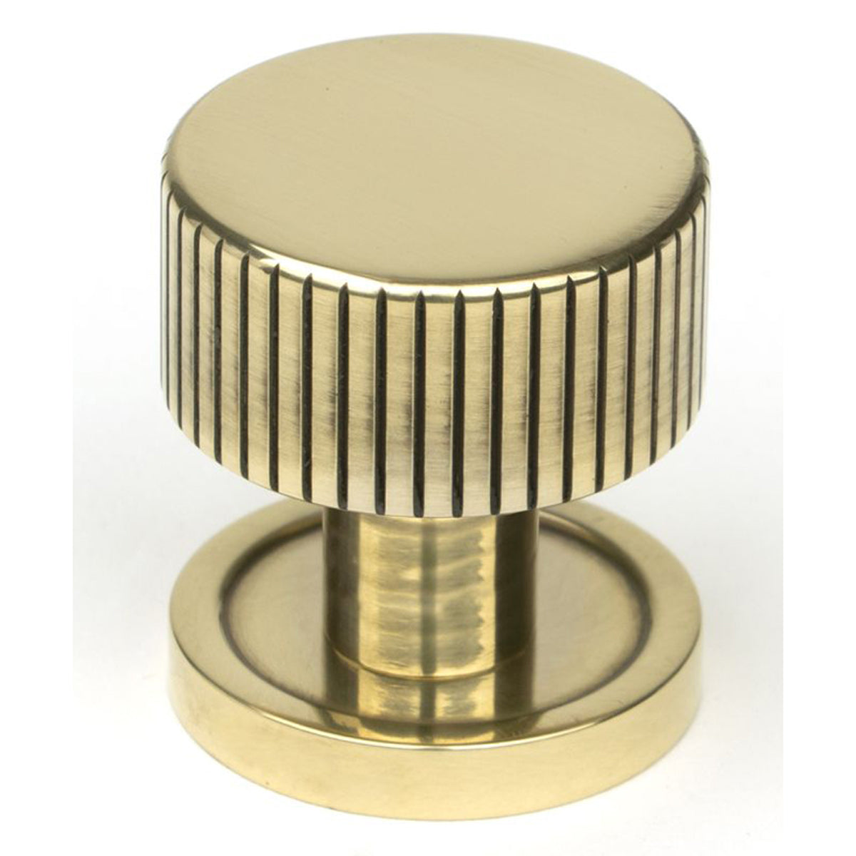 JUDD CABINET KNOB PLAIN 25x25 AGBR