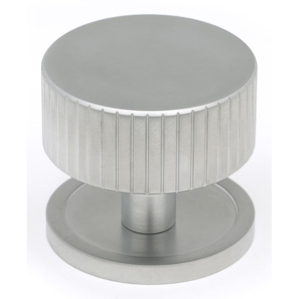 JUDD CABINET KNOB PLAIN 38x32 SCP