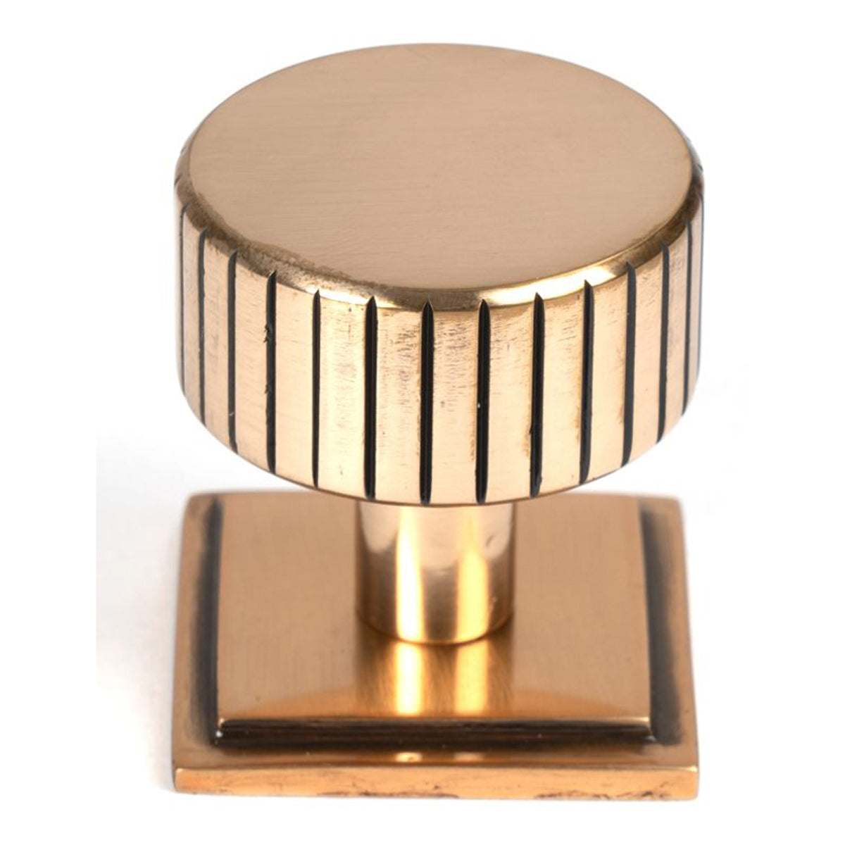 JUDD CABINET KNOB SQUARE 32x32 PBZ
