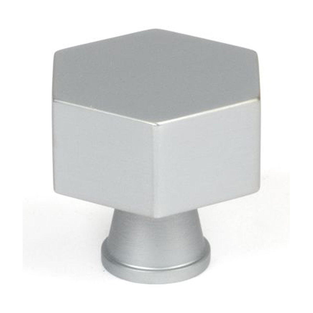 KAHLO CABINET KNOB 32x28 SCP