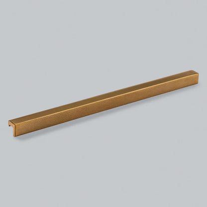 H&H FELIX PULL HANDLE 608HC 622x36x34 BBR - GFEP608BB