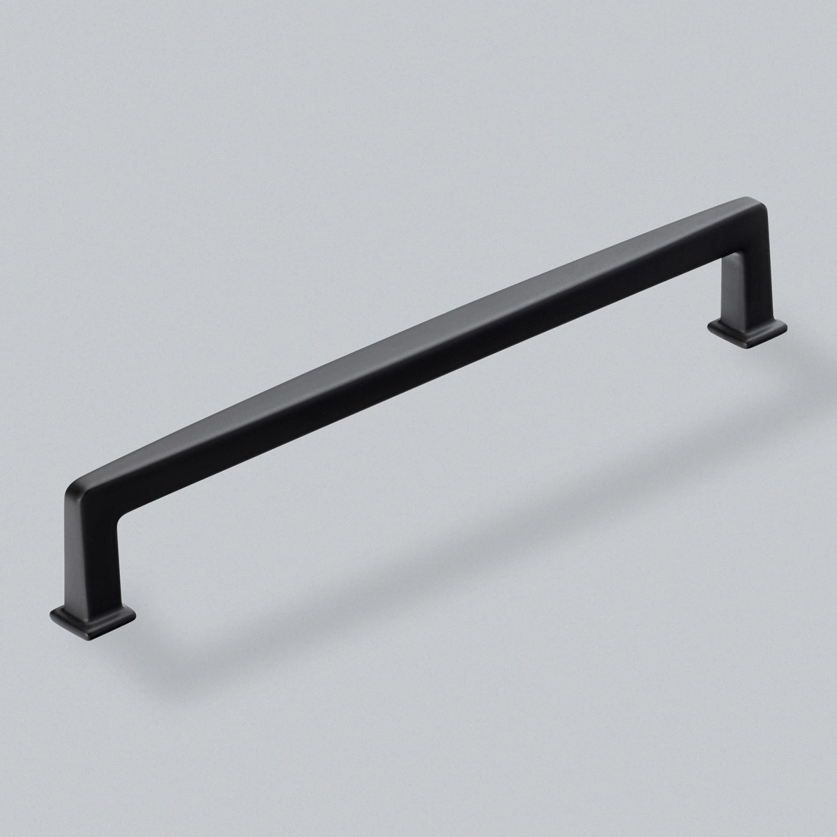 H&H NEWPORT PULL HANDLE 160HC 172x29x12 MBK - GNEP160MBL