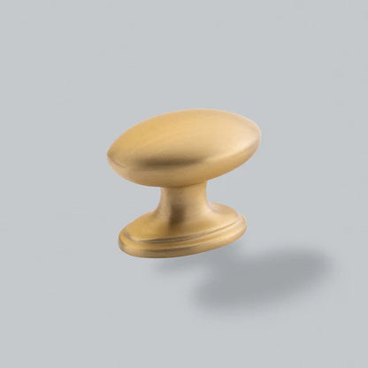 H&H GREENWICH OVAL KNOB 38x32x29 BSB - GGRK038BSB