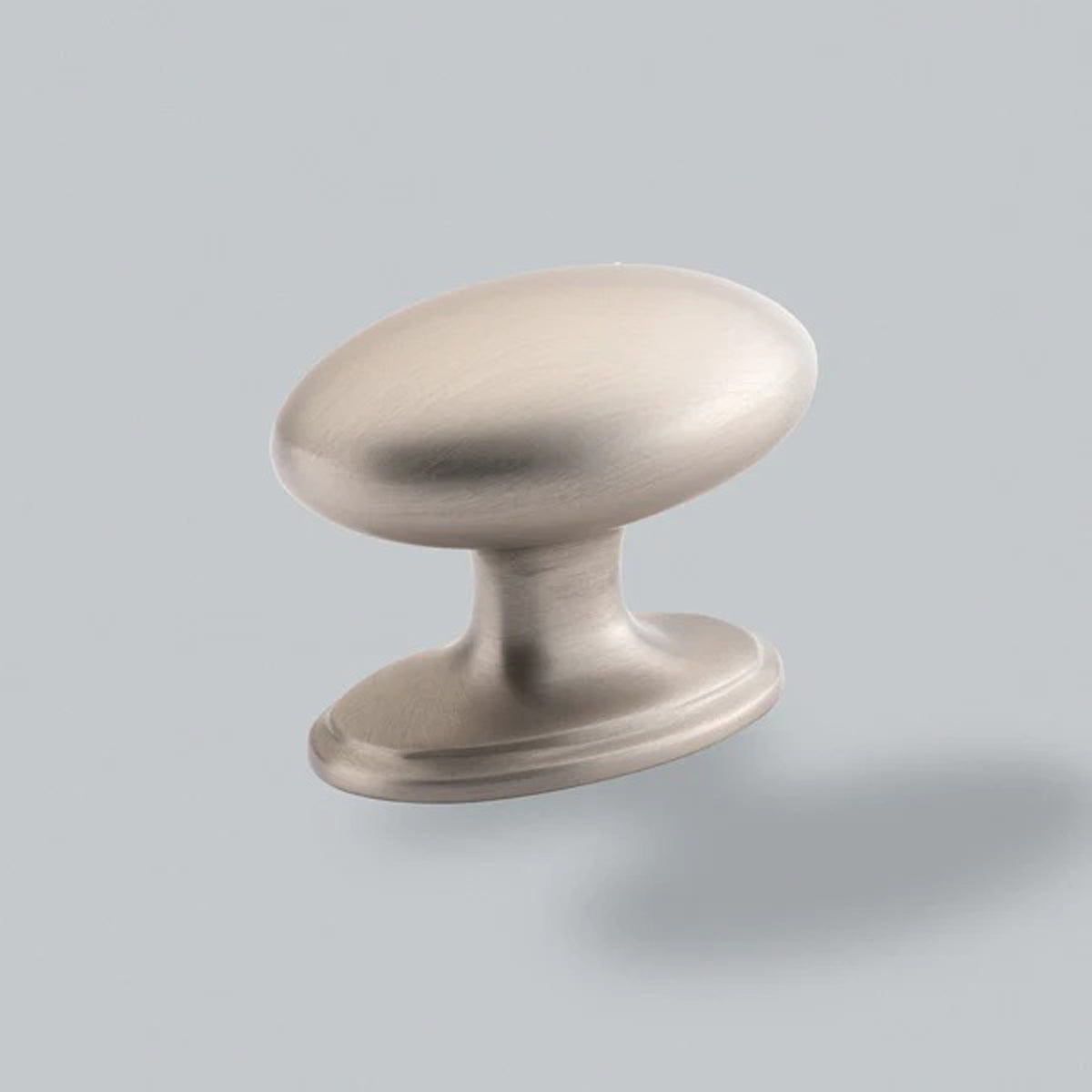 H&H GREENWICH OVAL KNOB 50x44x38 BNP - GGRK050BN by FORMED