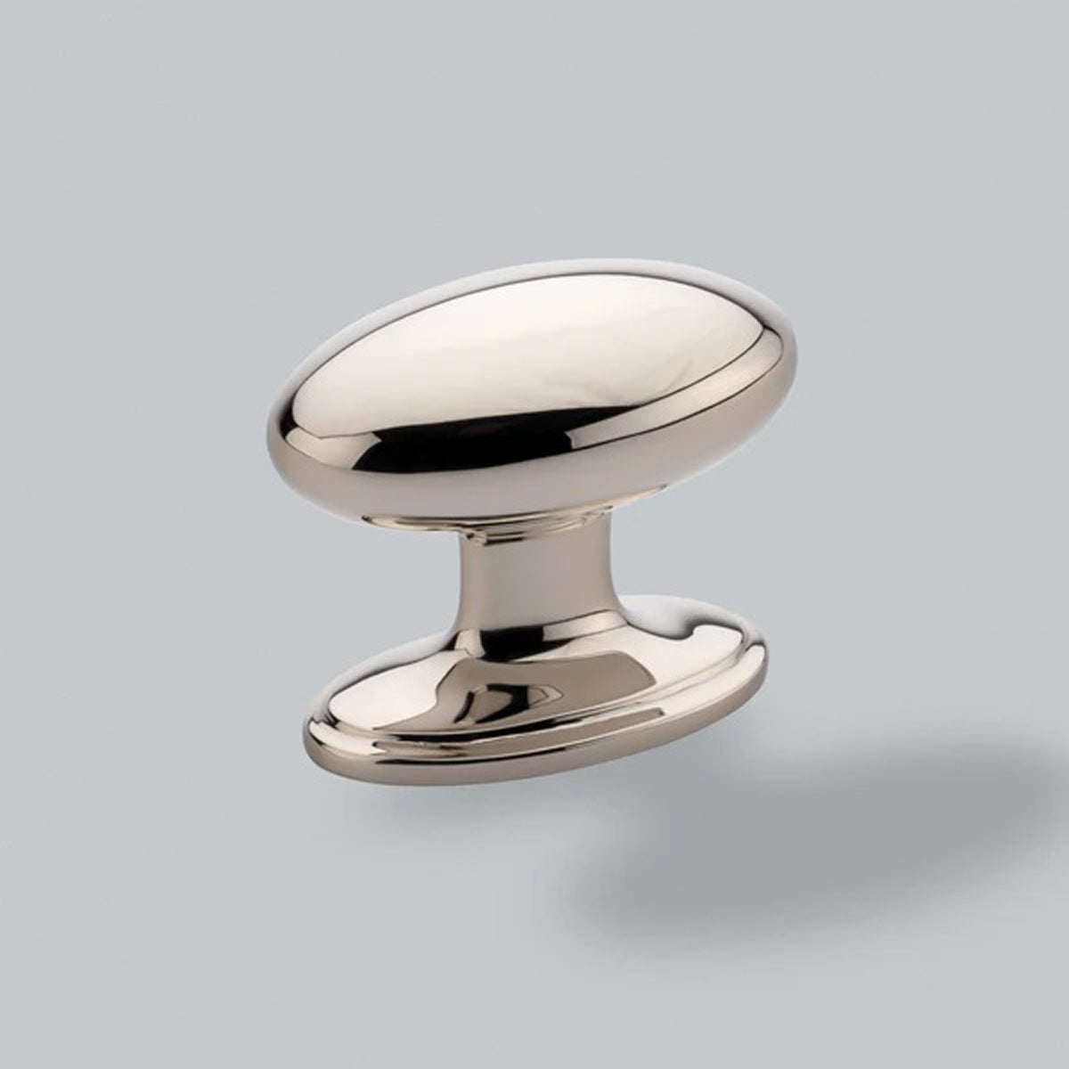H&H GREENWICH OVAL KNOB 50x44x38 PNP - GGRK050PN by FORMED
