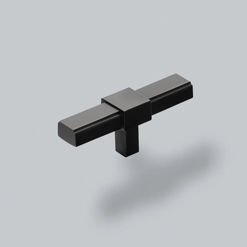 H&H BAILGATE T BAR KNOB 82x21x33 MBK - GBAIK082MBL