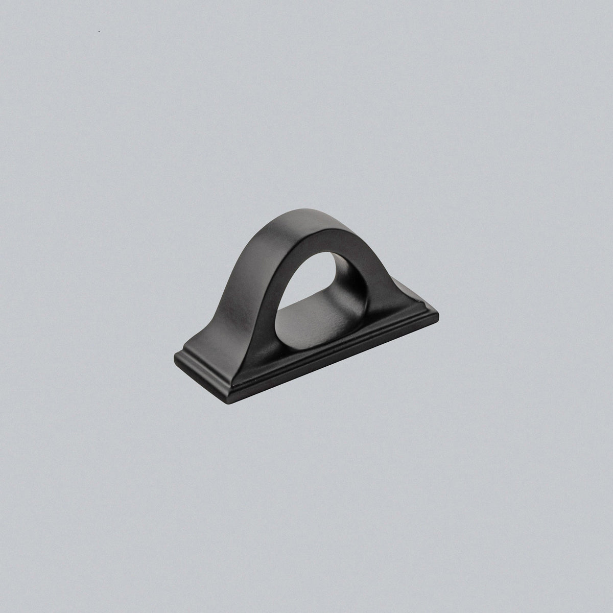 H&H HARLESTON PULL HANDLE 54x22x30 032HC MBK - GHARP032MBL by FORMED