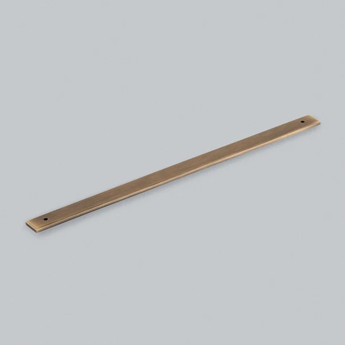 H&H NEWBRIDGE PULL HANDLE BACKPLATE 320HC 354x21x4 DBB - GNEWBP320DBB