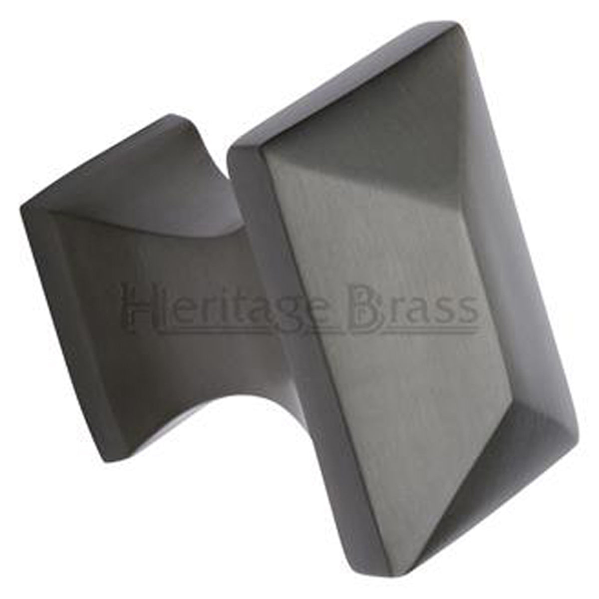 CABINET PULL PYRAMID 35x22x38 MBZ by M MARCUS LTD