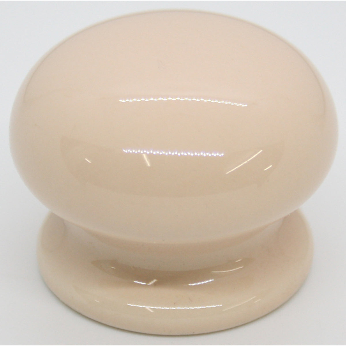 PORCELAIN KNOB D40 PEACH by GRINDCO 464 LTD