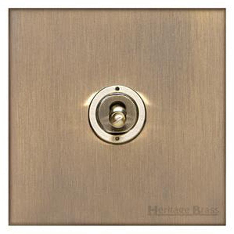 WINCHESTER 91 1G INTERMEDIATE TOGGLE, 088x088mm ANTIQUE BRASS by M MARCUS LTD
