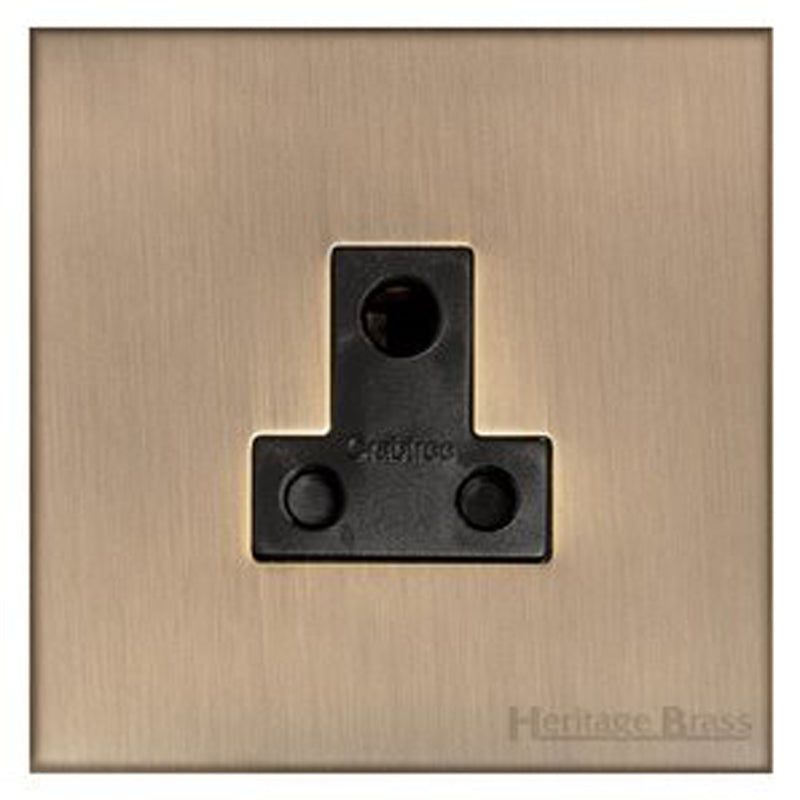 WINCHESTER 91 1G 5A 3PIN SOCKET, 088x088mm ANTIQUE BRASS/BLACK by M MARCUS LTD
