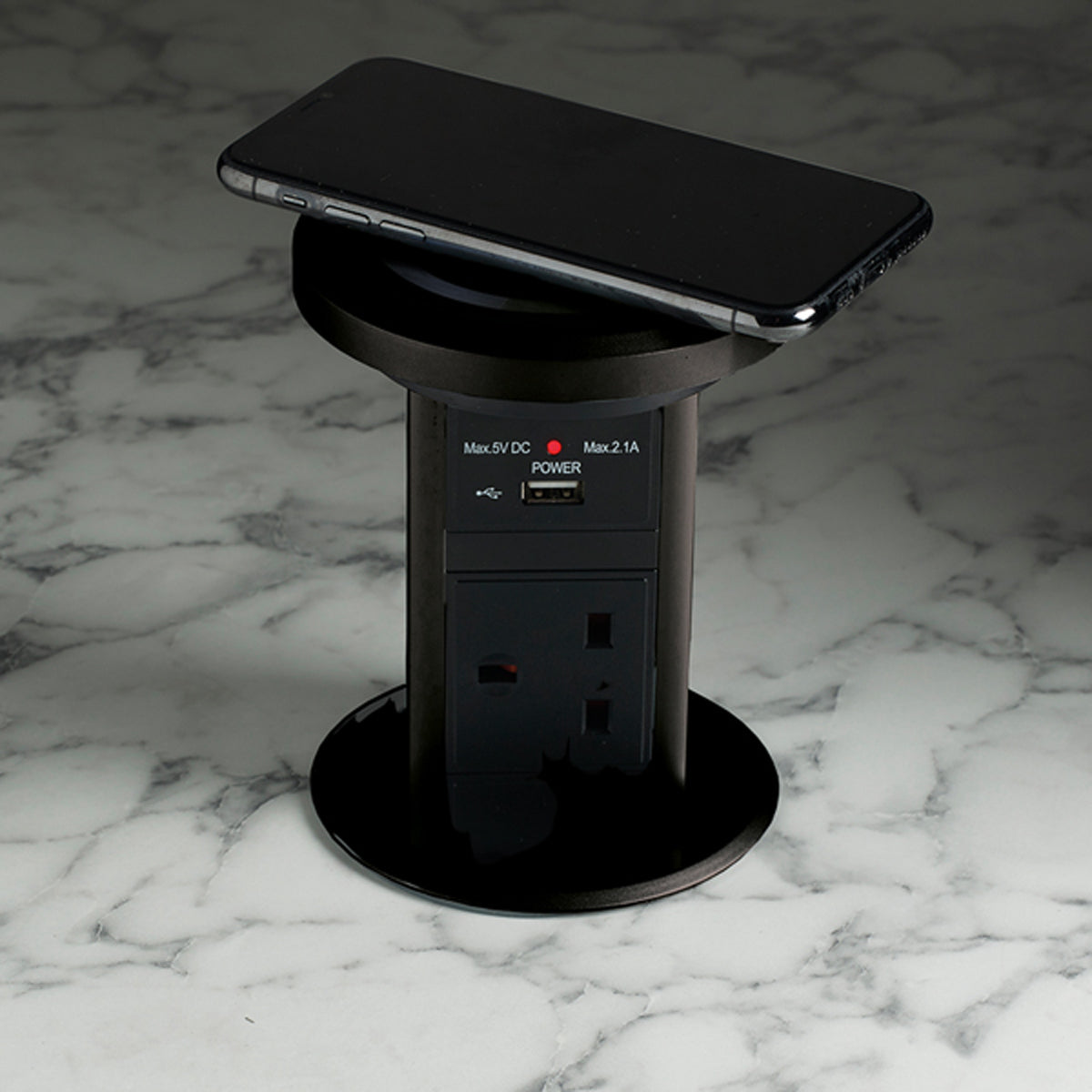 POWERPORT MOTORISED 3xUK 2xUSB BLK